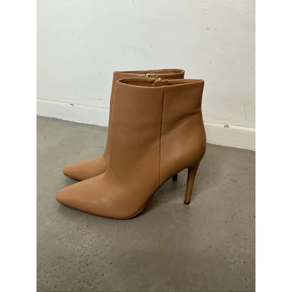 Vince Camuto Allost Pointy Almond Toe Heeled Ankle Bootie| Natural Tan in 7